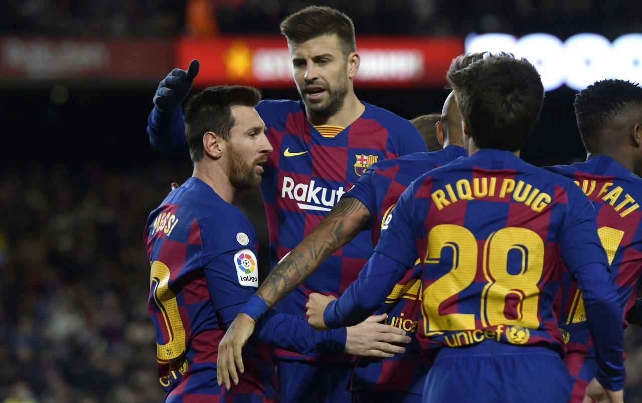 关于西甲倒计时，波士顿凯尔特人今晚回应争议，细节引发关注，压力陡增，更衣室氛围转暖的信息