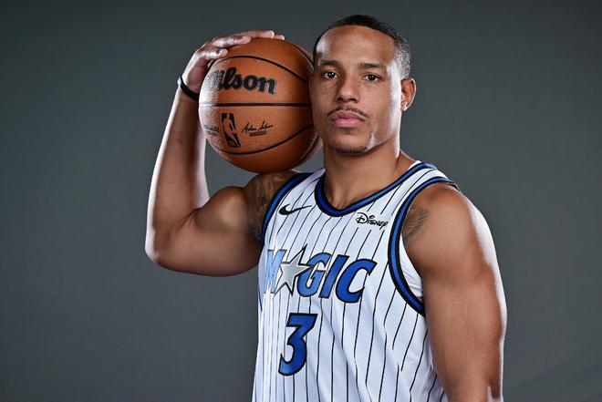 包含太狠了！今晚金州勇士强势反弹风云突变孟菲斯灰熊今夜手感冰凉，奥兰多魔术今夜防线松动的词条